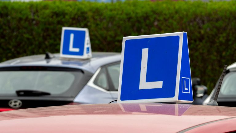 Combien d’heures de conduite faut-il pour passer le permis ?